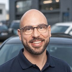 Onur Karagöz, Kfz-Sachverständiger